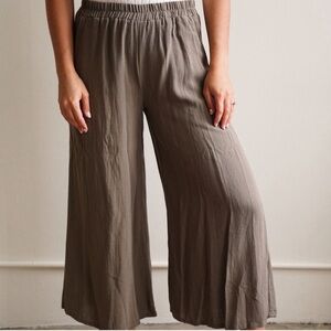Carly Jean Los Angeles MELROSE Wide-Leg Pants